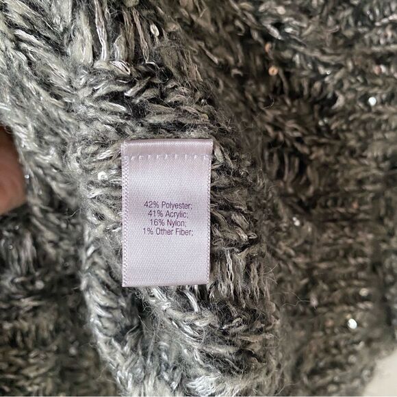 jennifer lopez gray sequin fuzzy flowy sweater size xs - Picture 6 of 8